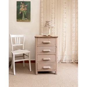 Petite chiffonnier en bois rose poudré n°257