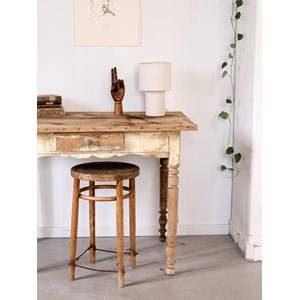 Bureau ancien en bois patiné jaune n°562