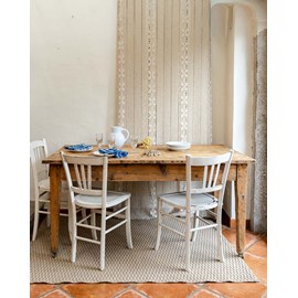 Romy, la table à manger en bois n°619