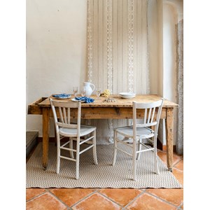 Romy, la table à manger en bois n°619