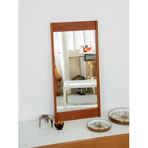 Igor, le miroir scandinave en teck n°978