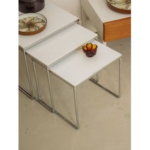 Tables gigognes en formica n°144