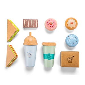 Ensemble de jeu avec café à emporter