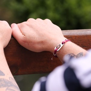 Bracelet mousqueton femme – carnoët