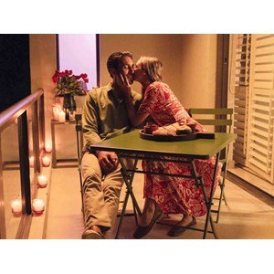 Salon de jardin carré en métal greensboro 70 x 70 cm olive avec 2 chaise - hespé