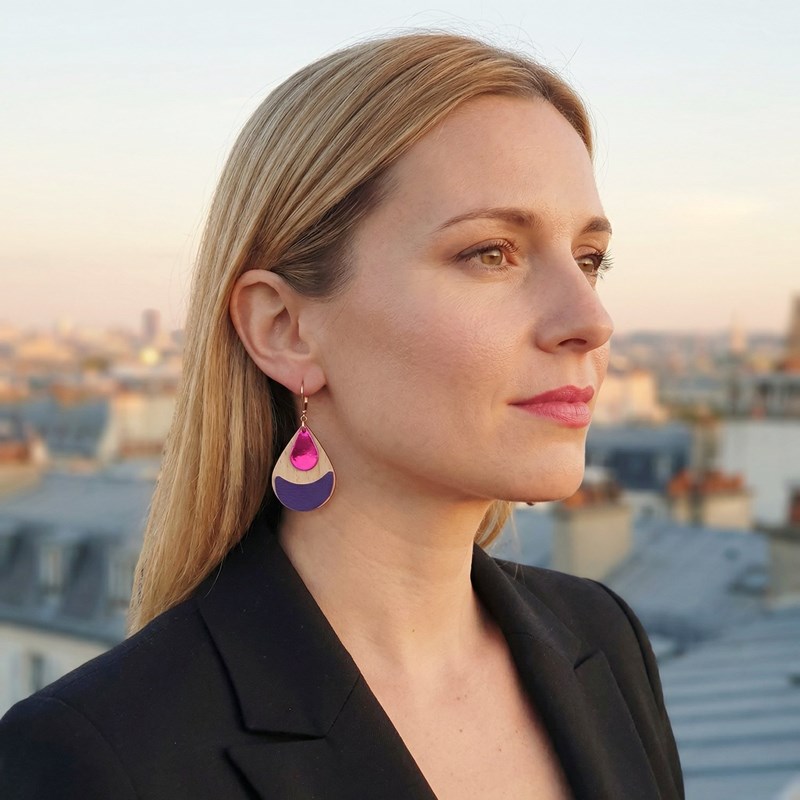 Boucles d’oreilles pendantes arty fuchsia