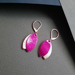 Boucles d’oreilles légères loulou fuchsia