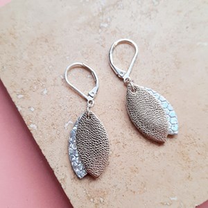 Boucles d’oreilles minimalistes loulous glacial