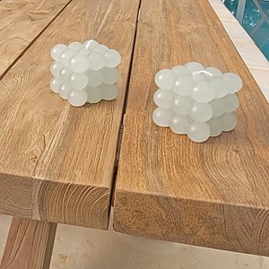 Table basse en teck recyclé conceptual