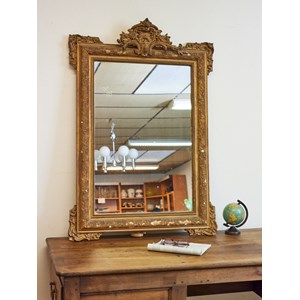 Grand miroir en bois doré n°1021