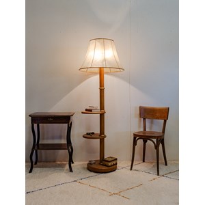 Lampadaire à étagères en bois n°345
