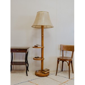 Lampadaire à étagères en bois n°345