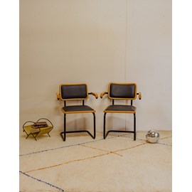 Fauteuil en bois et tissu noir n°889