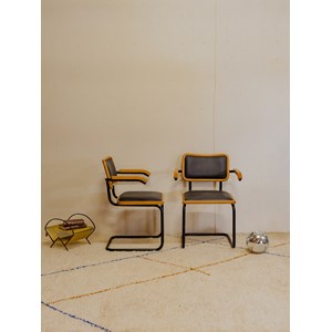 Fauteuil en bois et tissu noir n°889