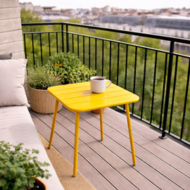 Bergame table carrée 2 places 50x50cm jaune