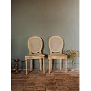 Lot de 4 chaises en bois beige n°1331