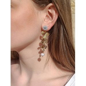 Boucles d’oreilles pendantes elora en acier inoxydable et fleurs séchées