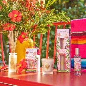 Bougie parfumée rechargeable 180g fleur d'hibiscus