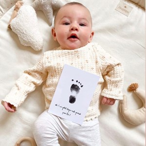 Diy empreinte bébé carte joyeuses pâques