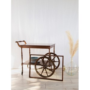 Henriette, la desserte en bois n°178