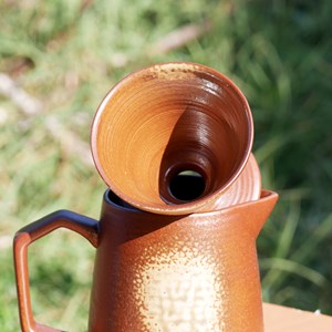 Cafetière filtre manuelle v60 noisette