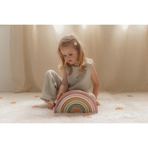 Arc-en-ciel à empiler rose fairy garden