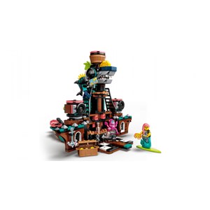 Lego punk pirate ship vidiyo