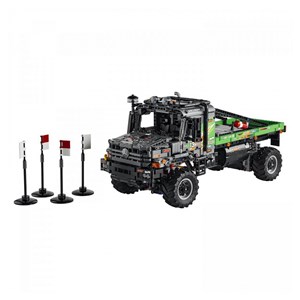 Lego le camion 4x4 mercedes benz zetros