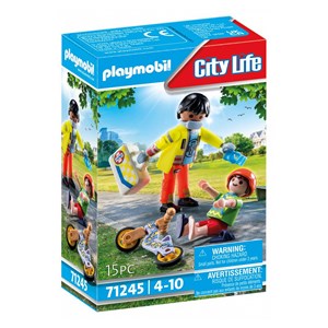 Secouriste avec blessé city life