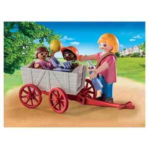 Nourrice avec enfants