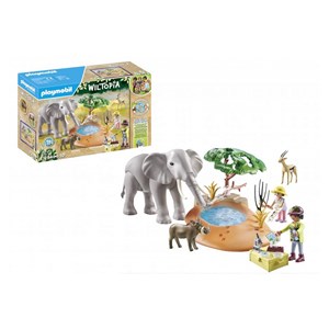 Explorateurs avec animaux de la savane