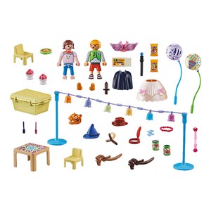 Enfants avec décorations de fête