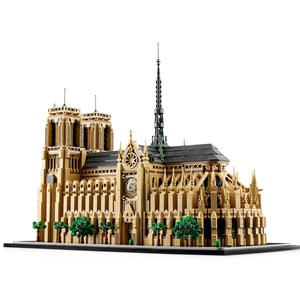 Lego arch - notre-dame de paris - 21061