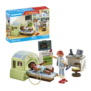 Scanner médical avec patiente