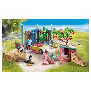 Poulailler et jardin