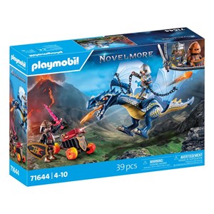 Combattants avec dragons et canon