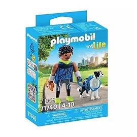 Homme sportif avec border collie