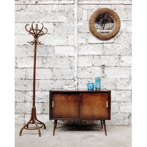 Albert, le porte manteaux en bois n°37