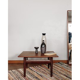 Liv, la table basse en teck n°155