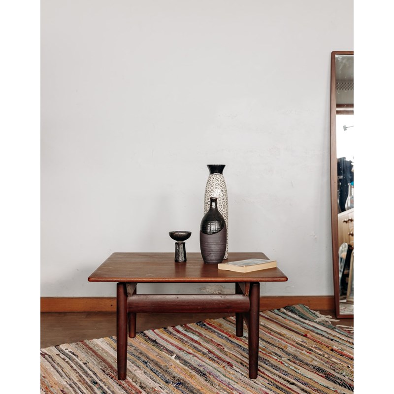 Liv, la table basse en teck n°155