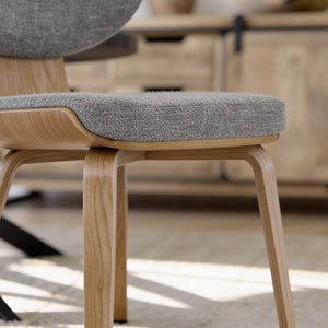 Chaise tissu gris et bois sapin