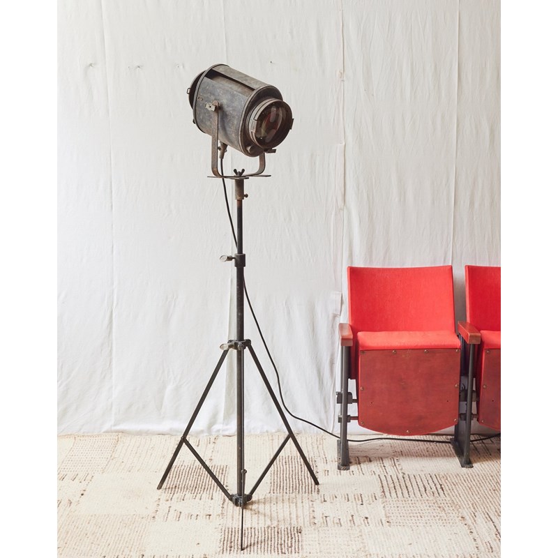 Spot de cinéma ancien cremer n°348