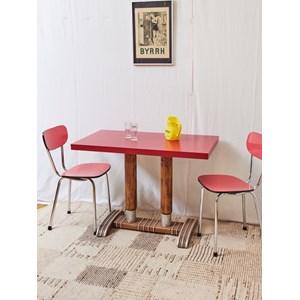 Table à manger bistro rouge n°94