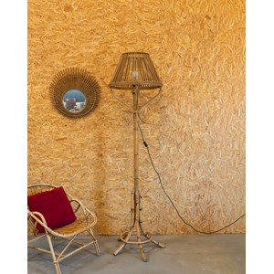 Julien, le lampadaire en rotin n°347