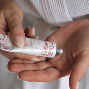 Crème mains rose mademoiselle 30