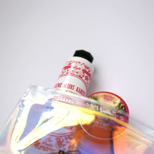 Trousse holographique fleur de cerisier