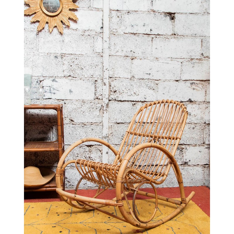 Grand rocking-chair en rotin clair n°67