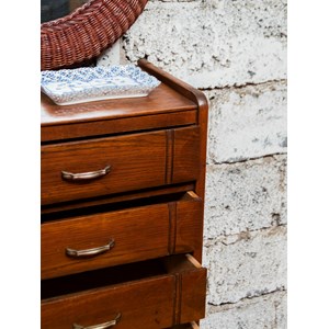 Haut semainier en bois foncé n°68