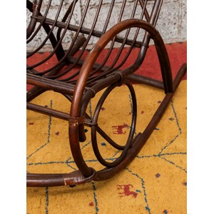 Rocking-chair en rotin foncé n°69