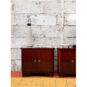 Paire de chevets en bois foncé n°690